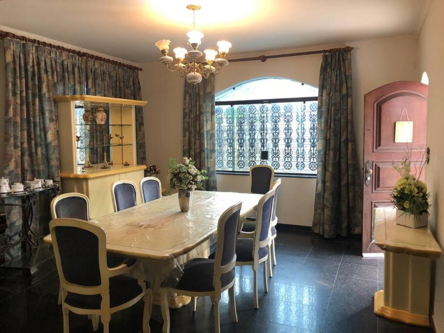 Casa Espetacular Com Piscina Grupos - Glamour E Lazer Homestay