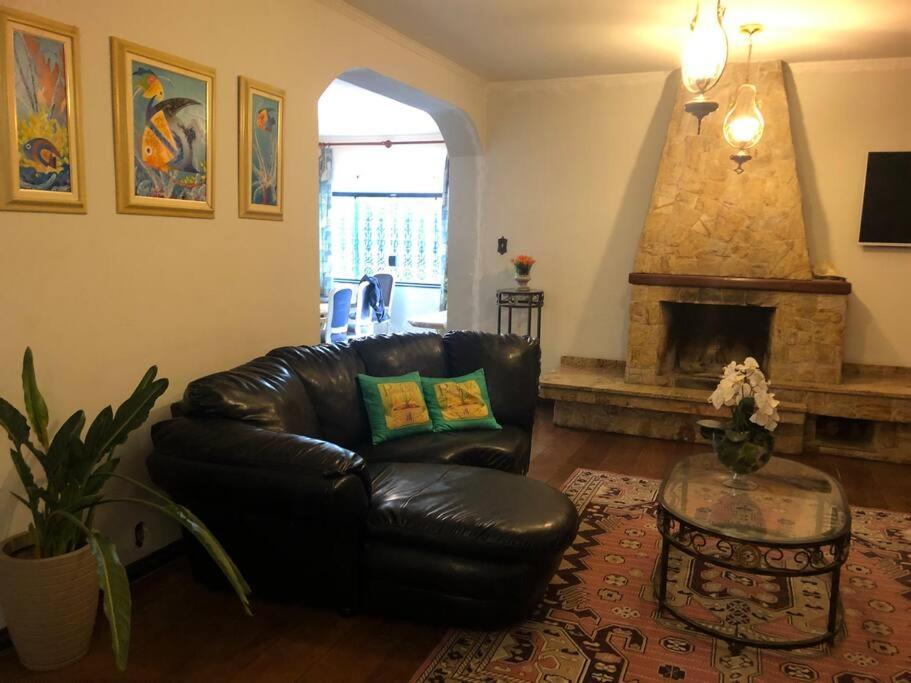 Homestay Casa Espetacular Com Piscina Grupos - Glamour E Lazer
