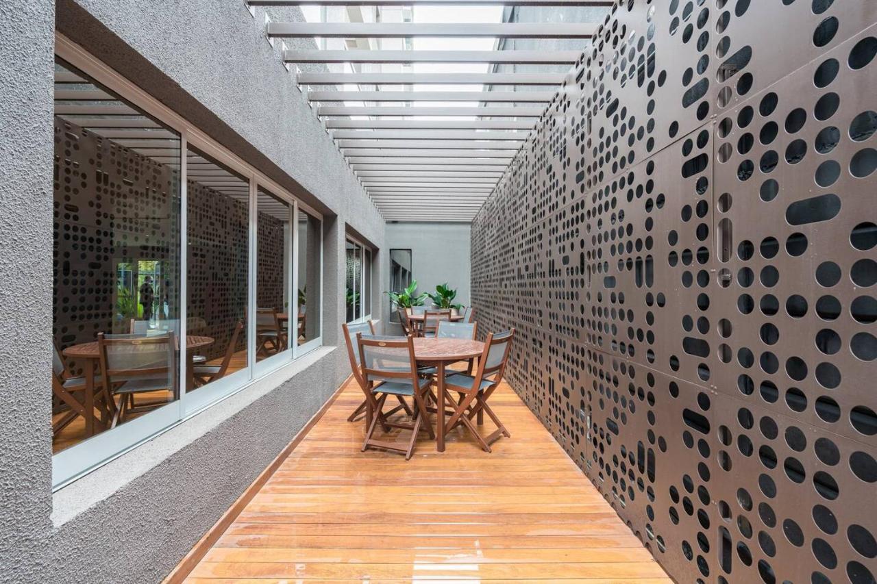 Fdk - Fradique Coutinho - Anora Spaces Apartment *