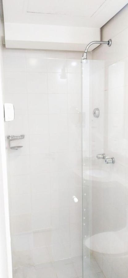 Flat Em Moema Na Avenida Ibirapuera Com Cozinha, Estacionamento, Piscina E Servicos Sao Paulo