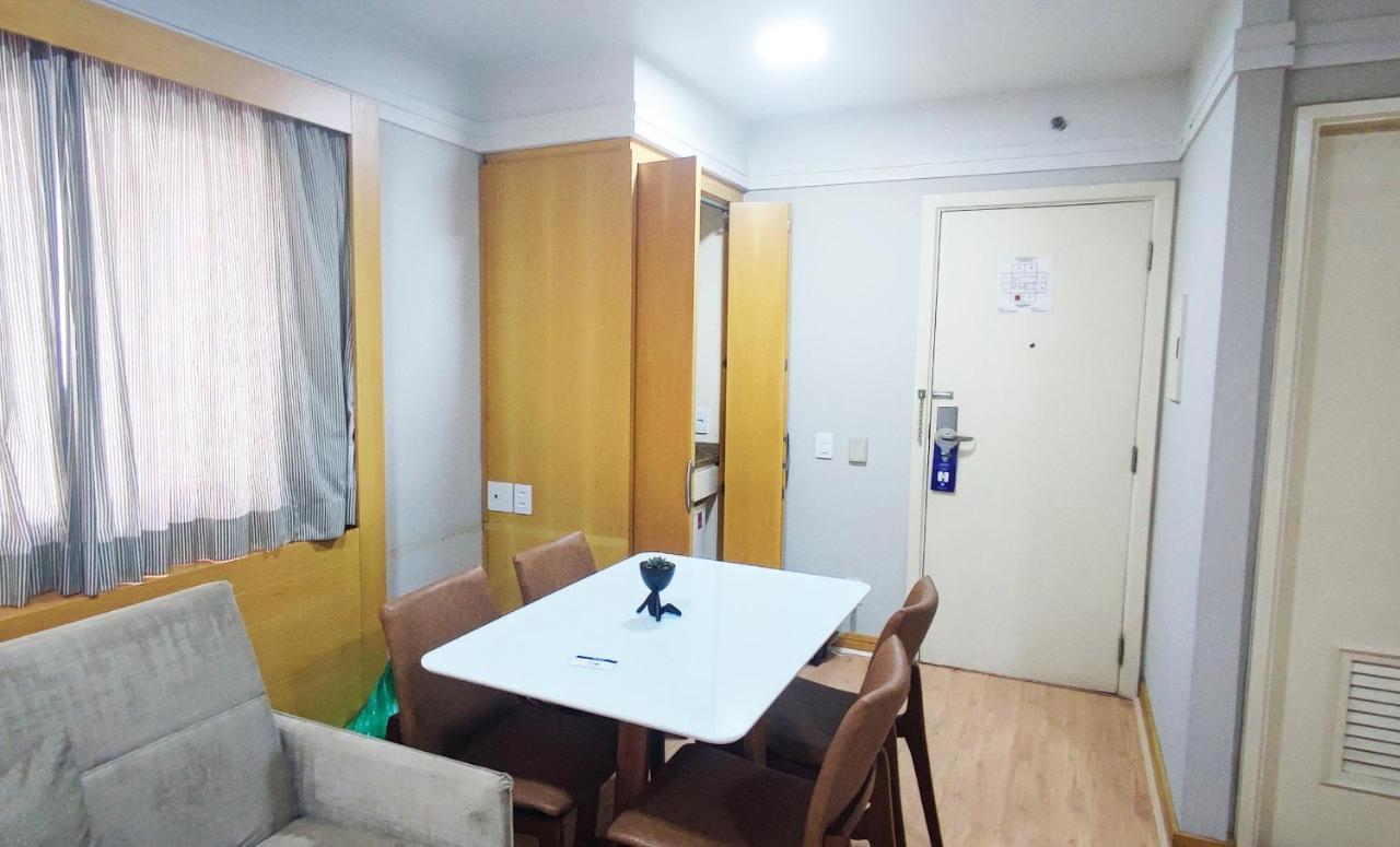 Flat 4 Estrelas Prox Av Paulista, Hc, Convencoes Reboucas, Metro, Bares Nos Jardins Sao Paulo