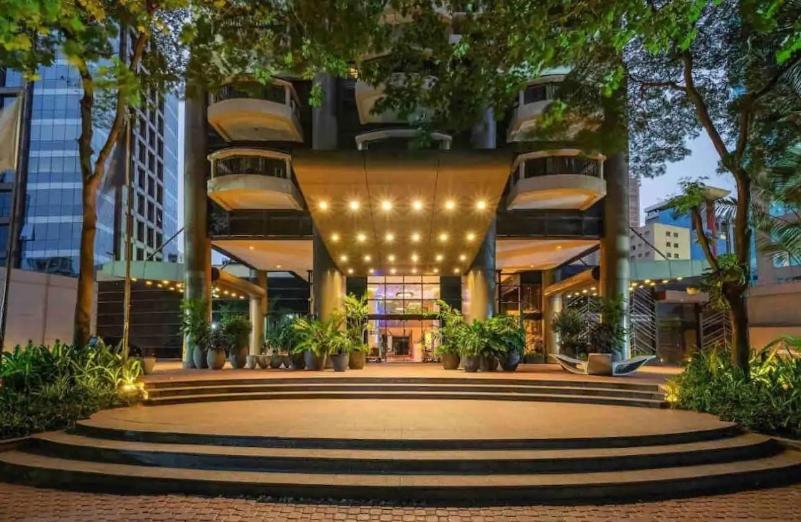 Apt 804 Grand Mercure Itaim Bibi * Sao Paulo