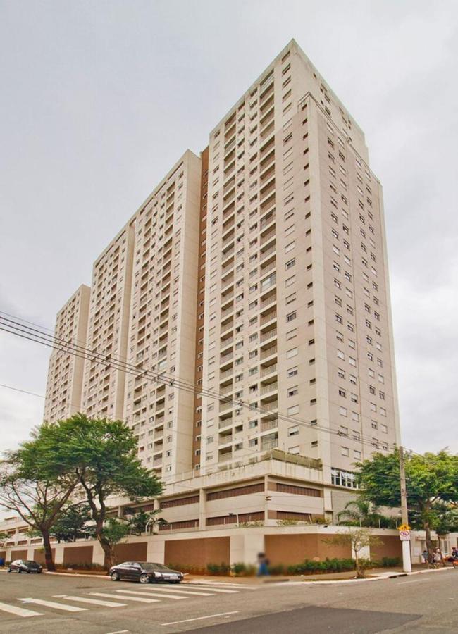 Apto Com Wi-fi Na Regiao Central, Na Liberdade - Sp Daire *