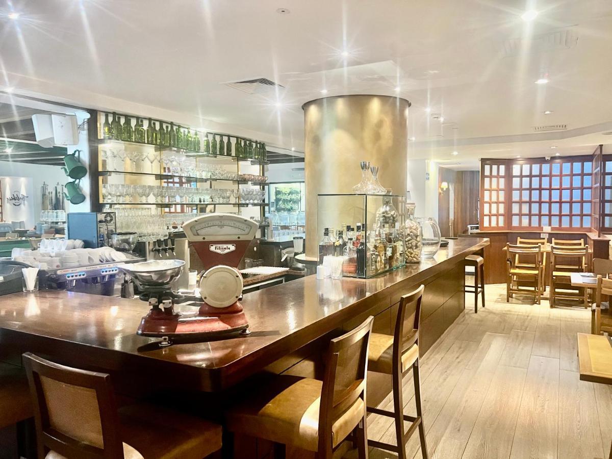 Oscar Freire Radisson Premium * São Paulo