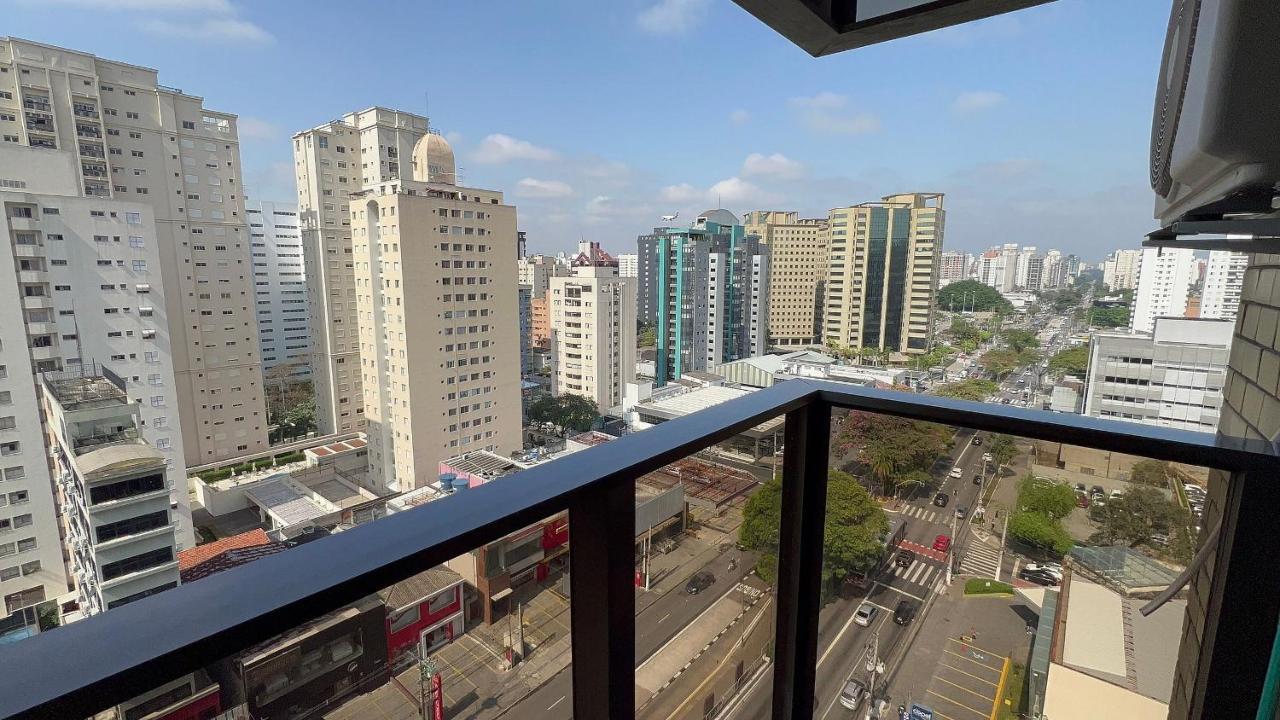 Flat Qi Intelligent Ibirapuera C/ Garagem Uh2212