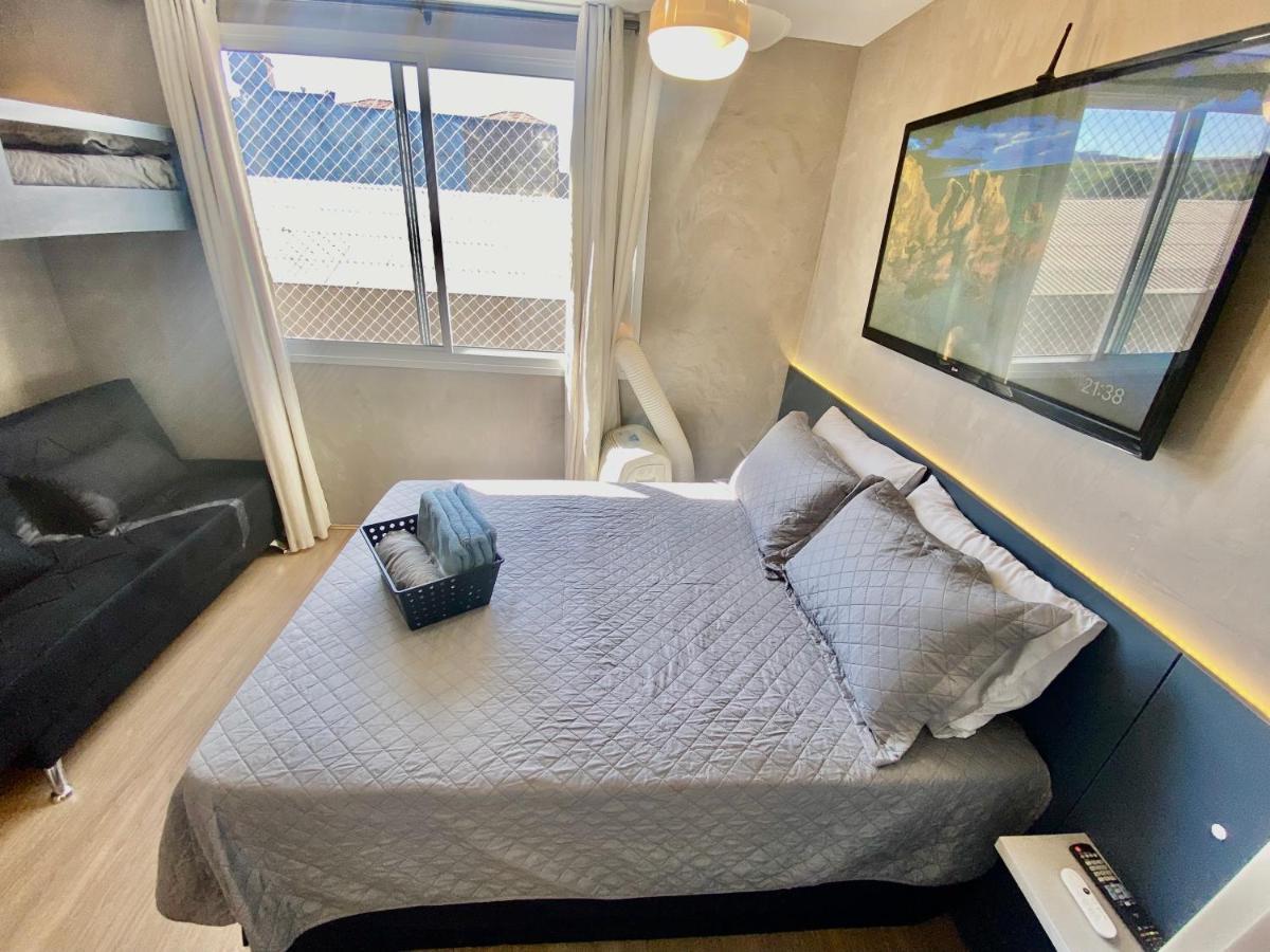 Apartemen Incrivel Em Frente Ao Metro Bras !