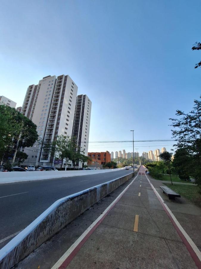 Ponte Laguna, Pq Burle Marx, Apto 1 Dorm E Varanda Daire