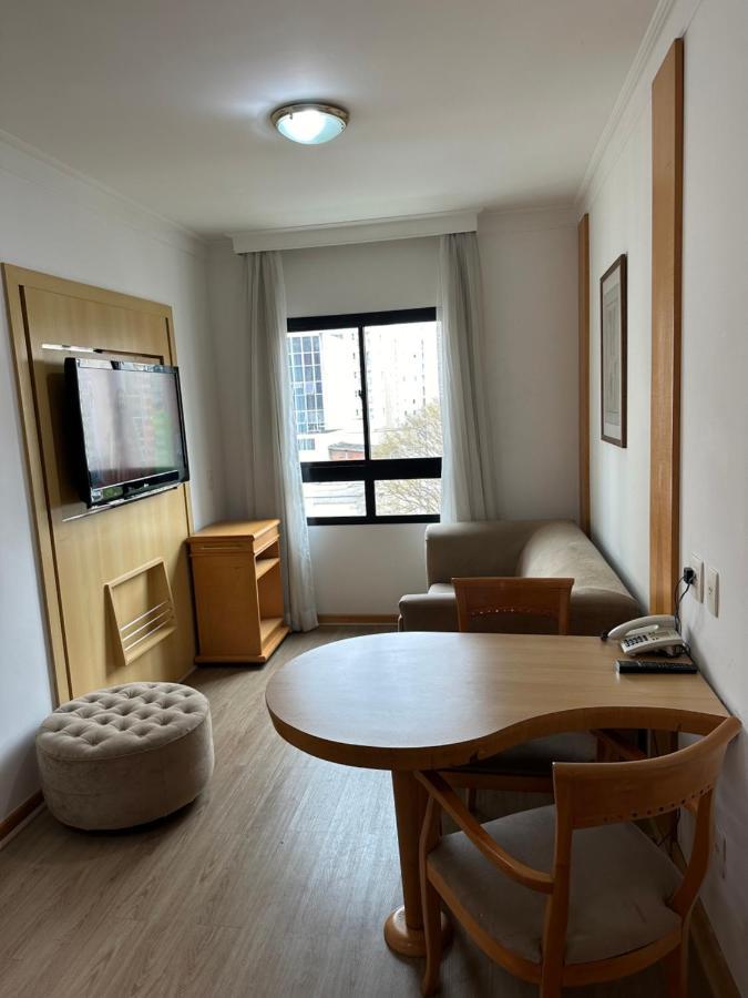 Apartamento Living Mercure Pinheiros *