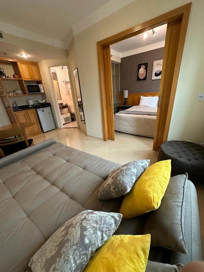 Living Mercure Pinheiros * São Paulo