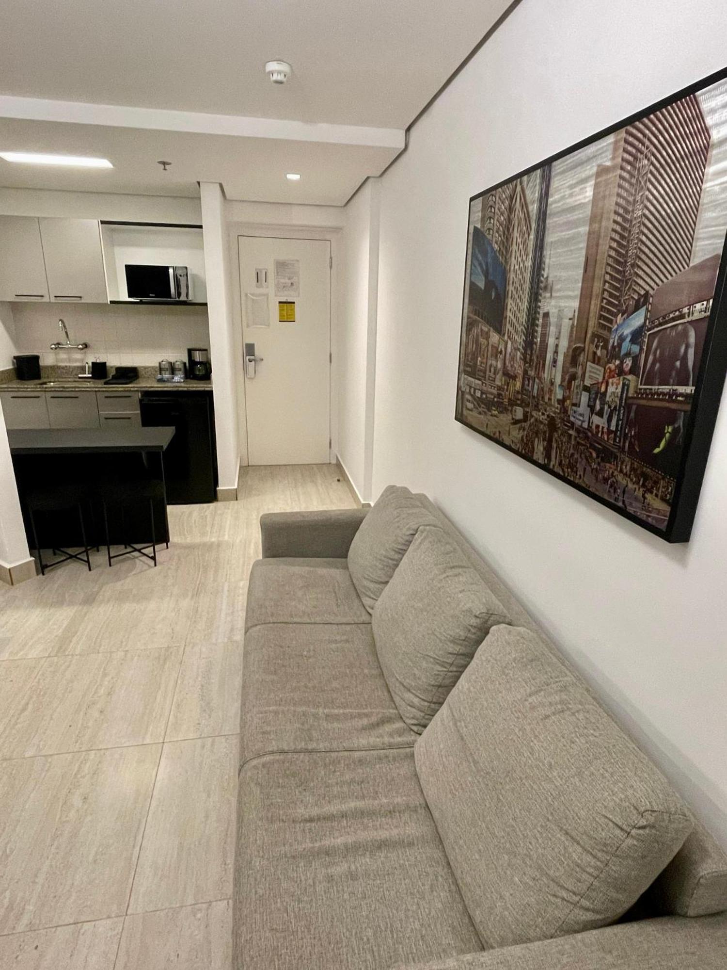 Apartment Flat Particular Encantador No Merc Times Square 1507
