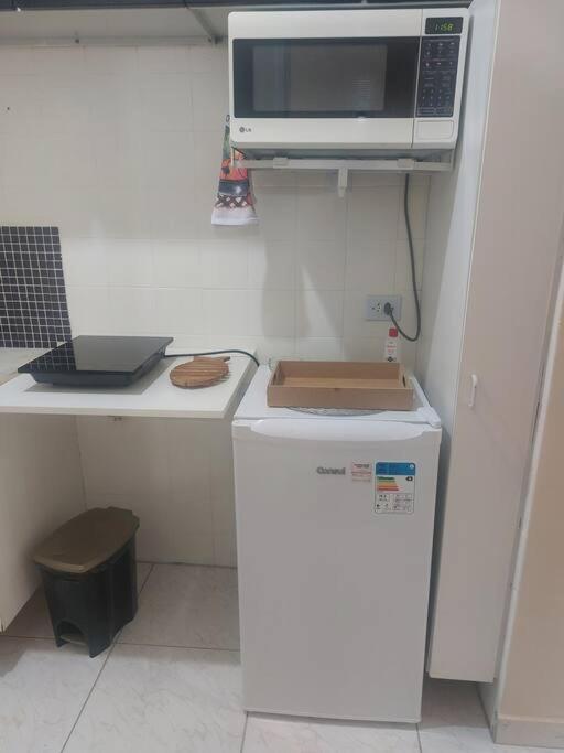 44 Simples Funcional Av Paulista X Metro Brigadeiro Promatre Wifi 300 Apartment *