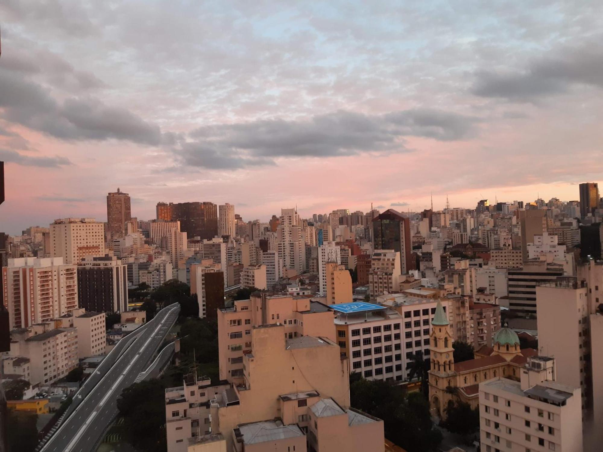 Flat Com Vista Incrivel Em De Luxo *