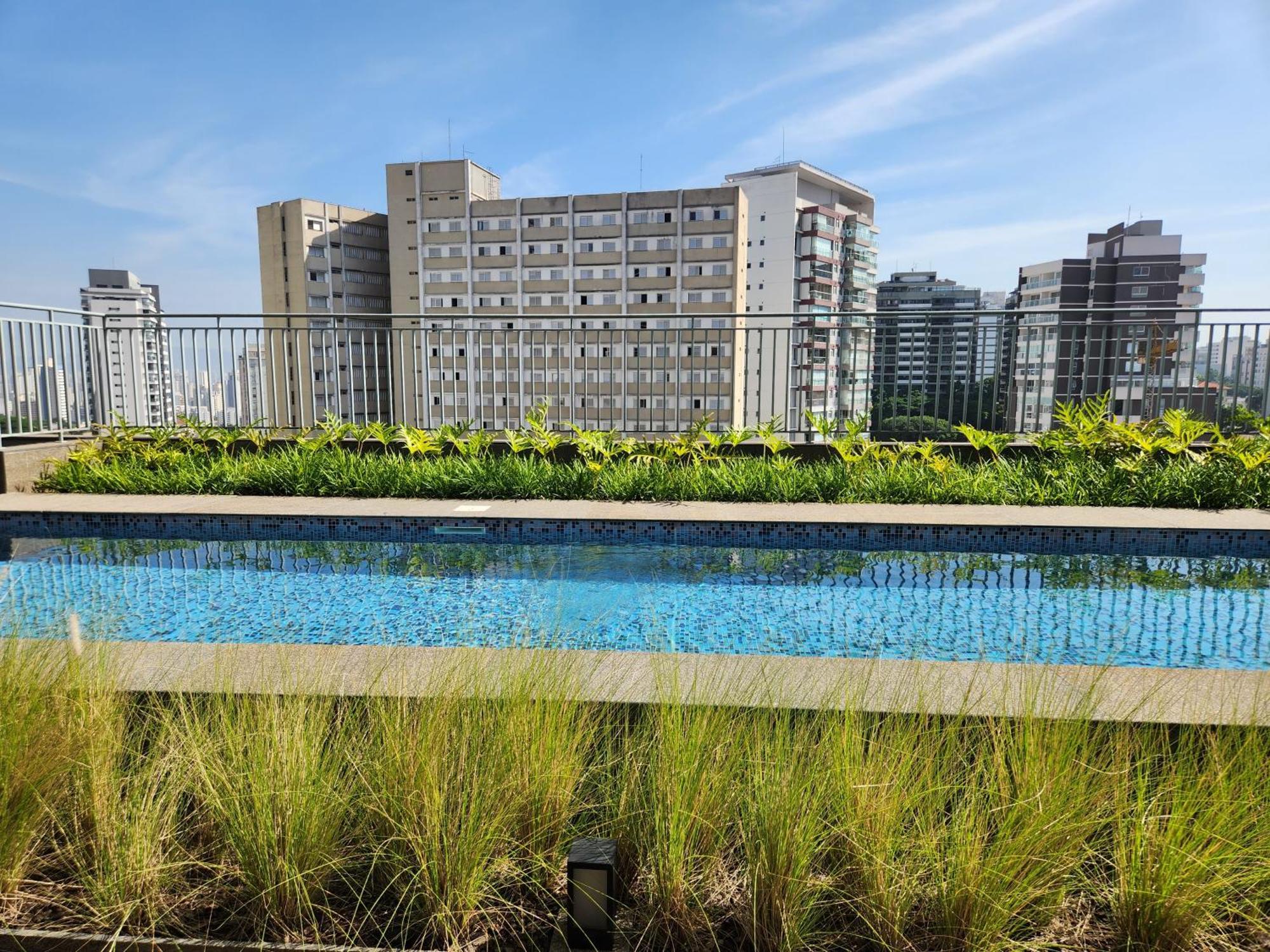 Apartment Charmoso E Totalmente Equipado Na Madalena - A 20 Passos Do Metro *
