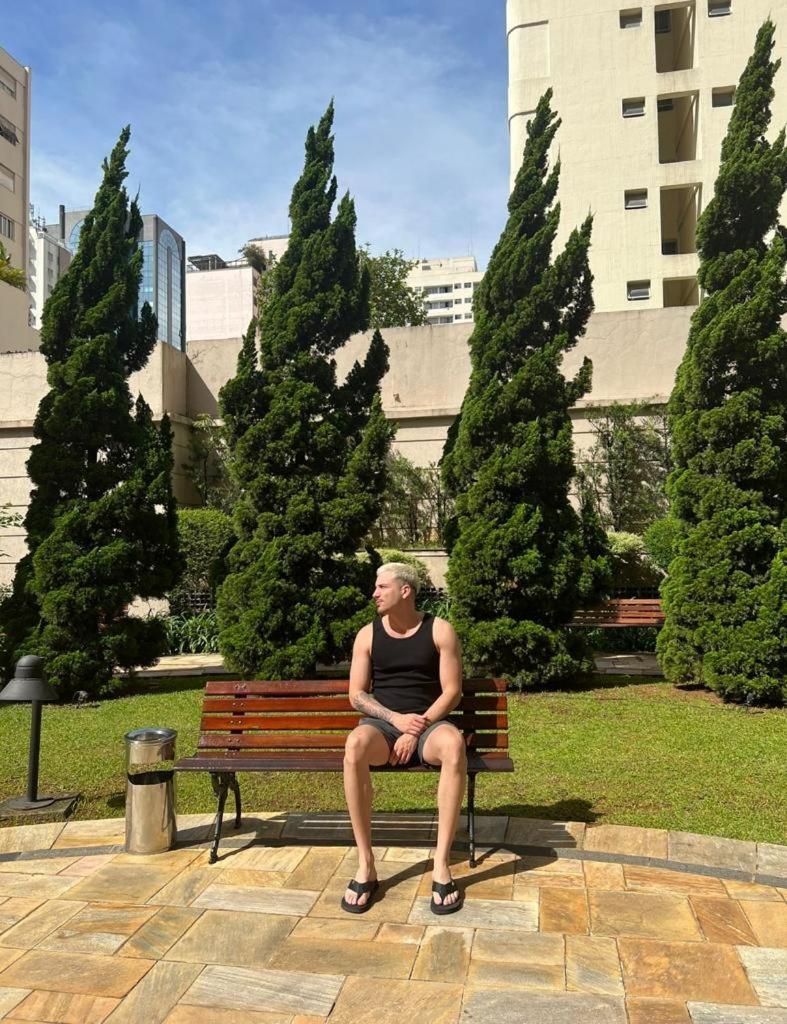 Living Mercure Pinheiros * São Paulo