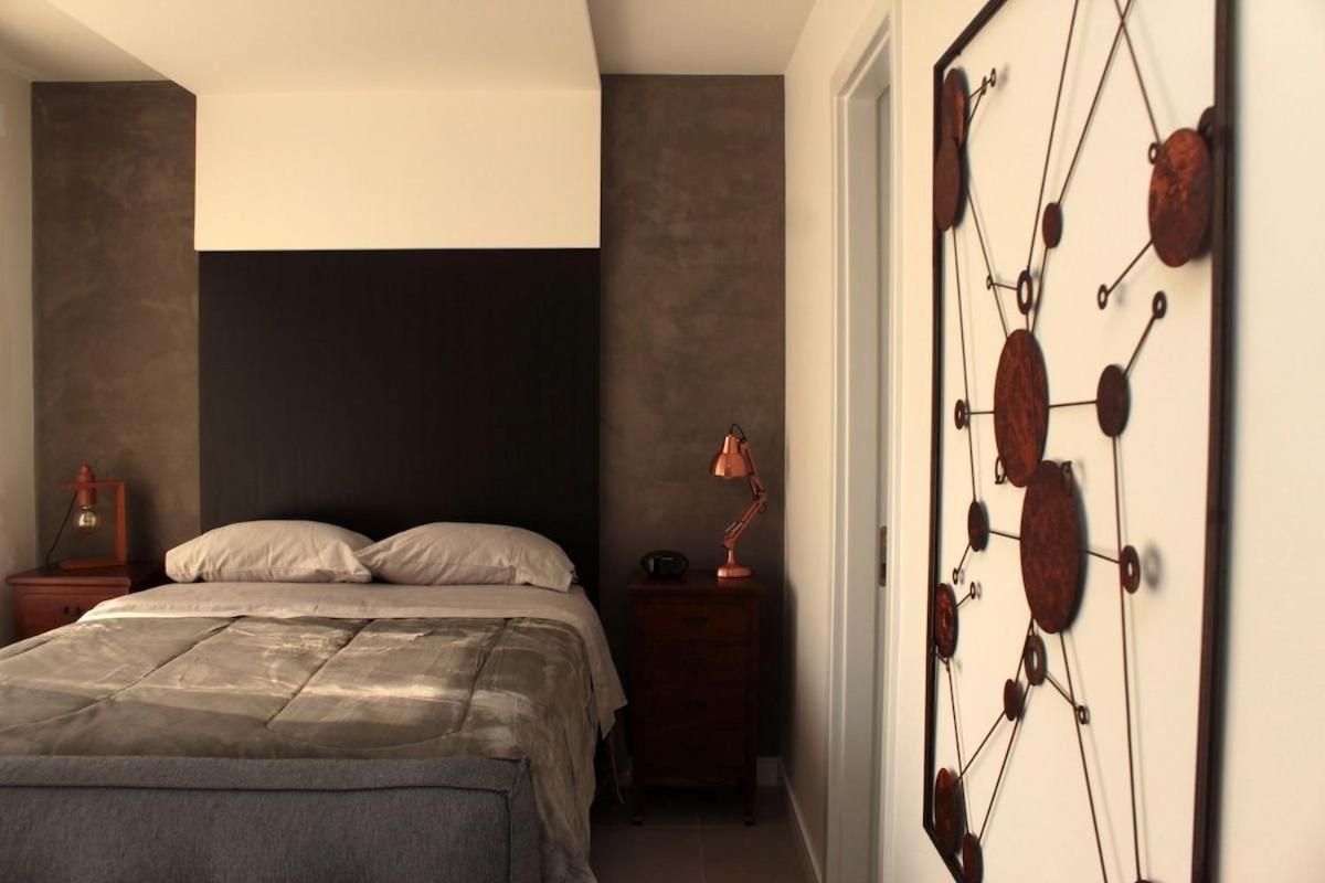 Studio Completo Varanda Fechada - Metro V. Mariana Apartment