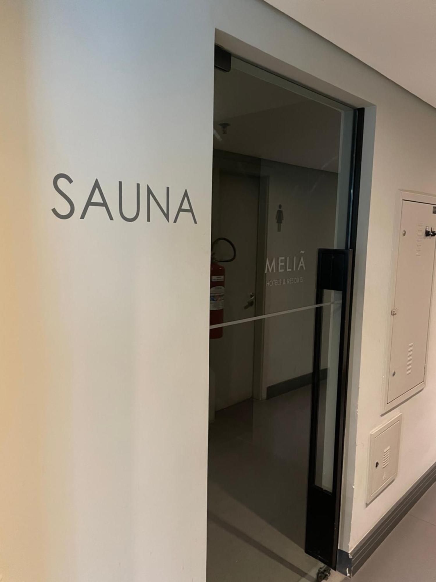 Apartemen Flat Executivo No Mel. Ibirapuera Com Piscina, Vaga E Limpeza Sao Paulo