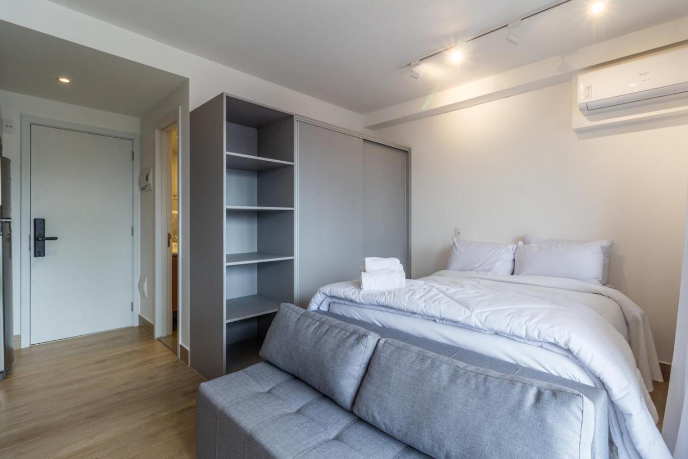 360 Is Consolacao Apartment