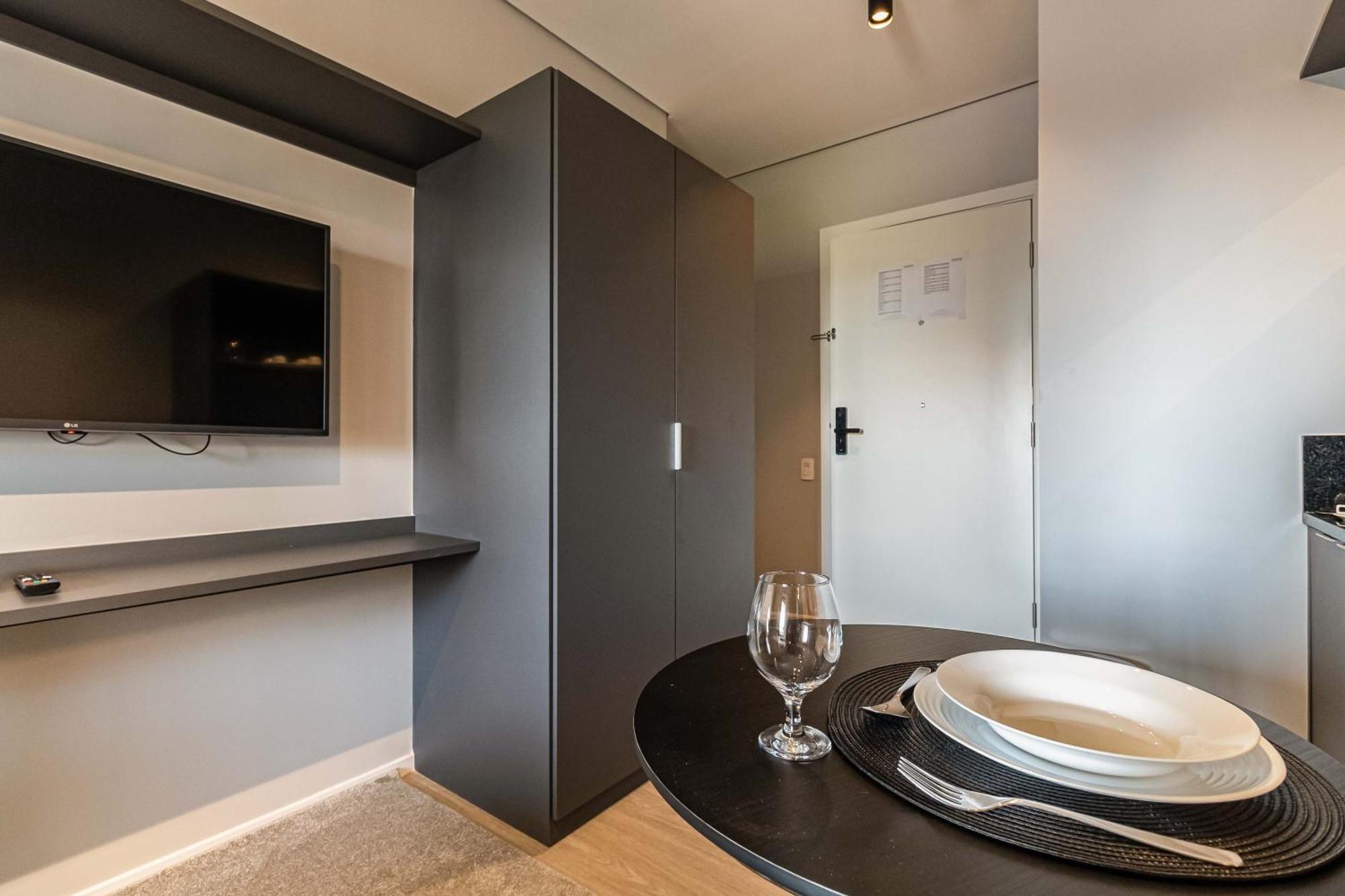 Charlie Houx Pinheiros Apartment *