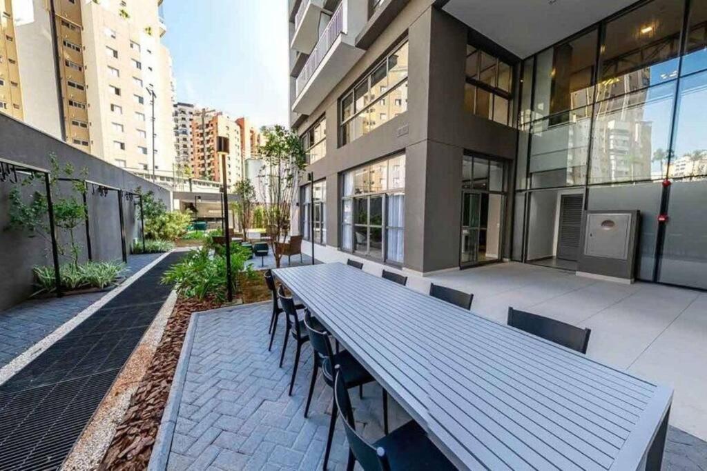Daire Vlnovaconcei 4pessoas Ar Cond E Varanda Sao Paulo