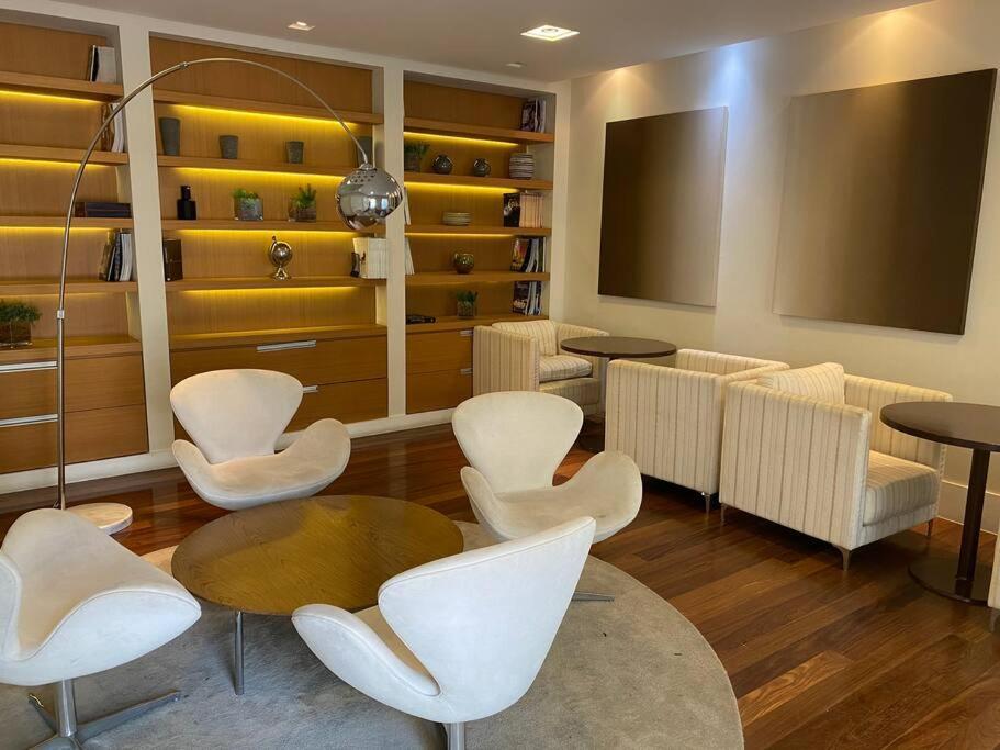 Apartemen 1065 Em Frente Ao Hospital Einstein *