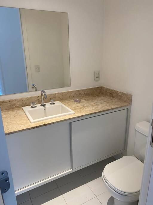 1065 Em Frente Ao Hospital Einstein Apartemen *