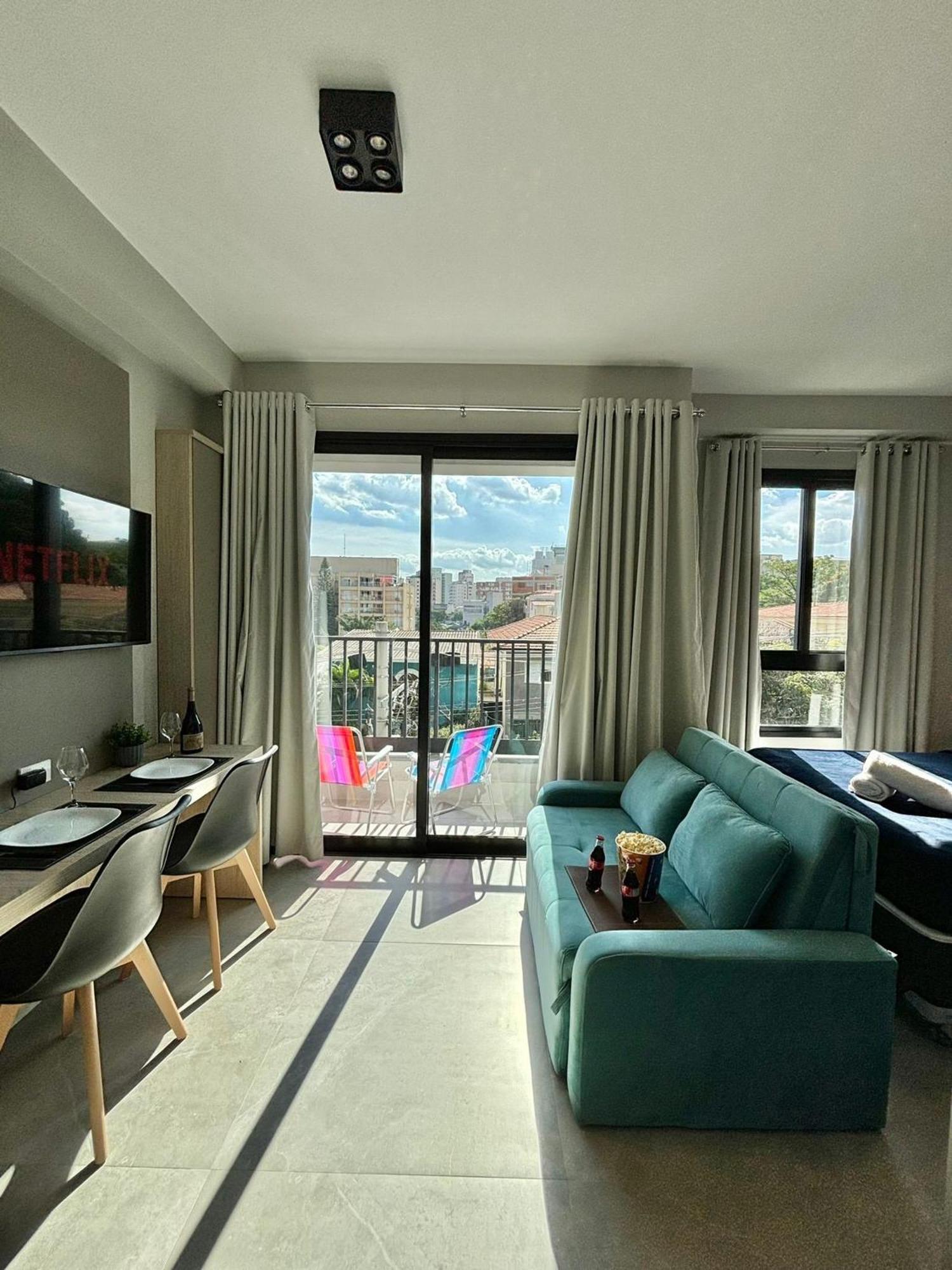 Madalena Com Ar Condicionado | Delfhy Apartemen