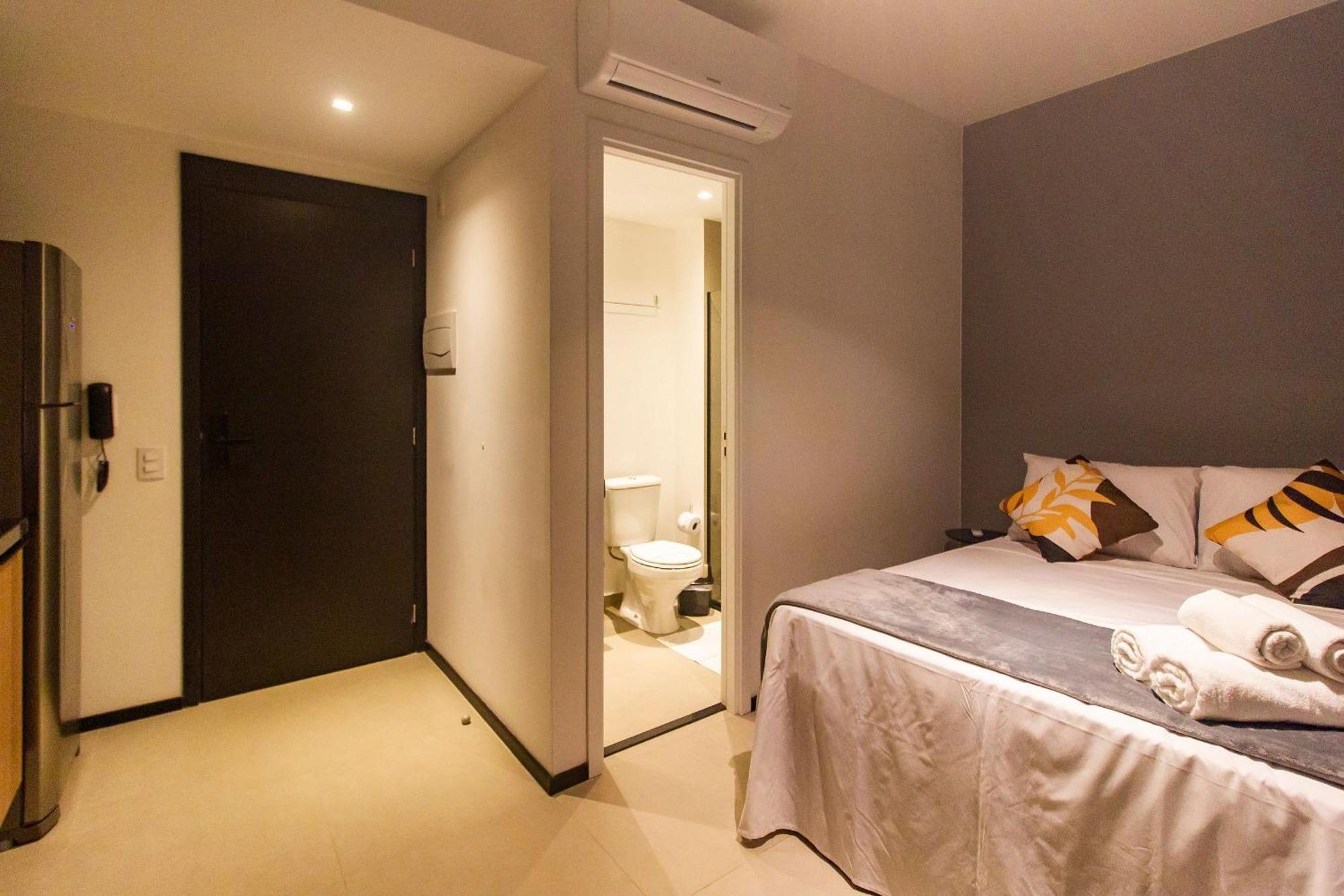 Ao Lado Da Vida Noturna De Sp By Dabra House Tatil Evi *