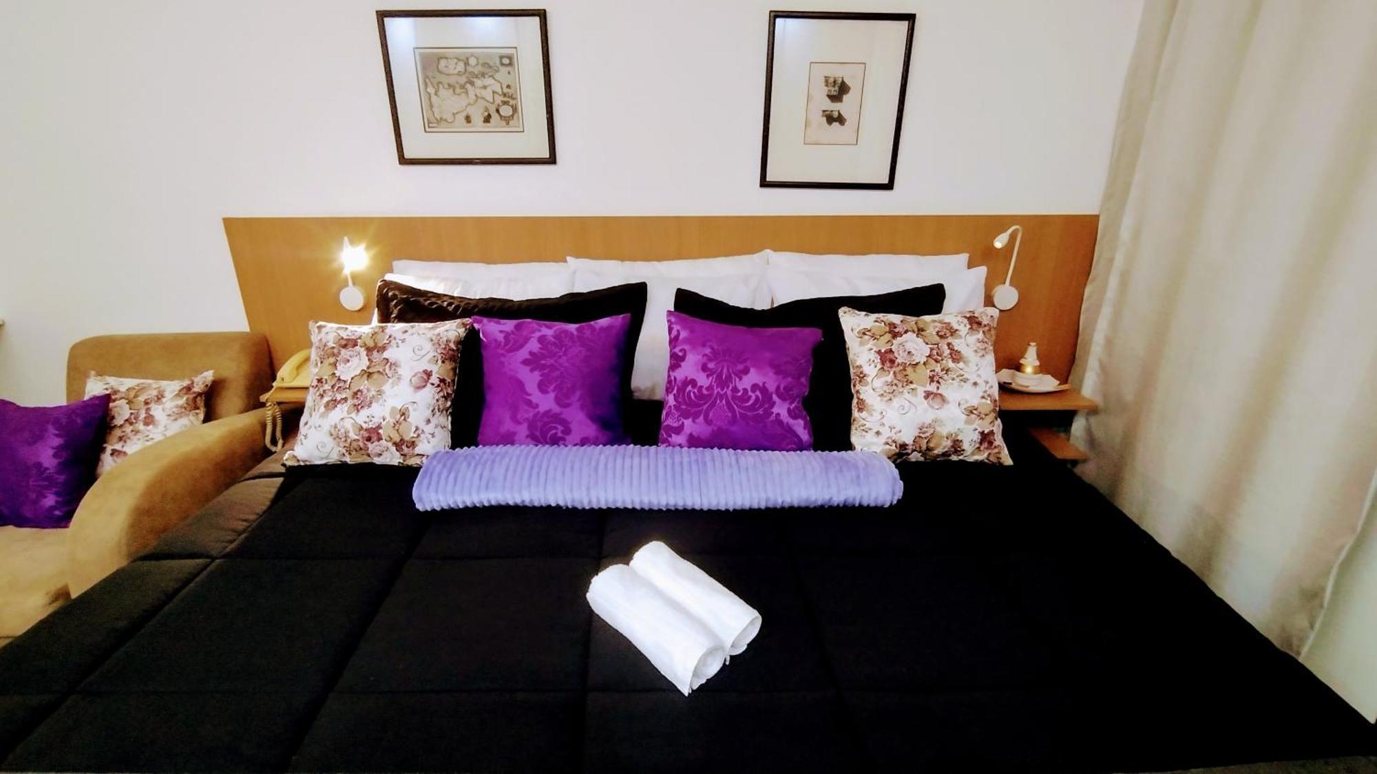 Luxxor Otel *