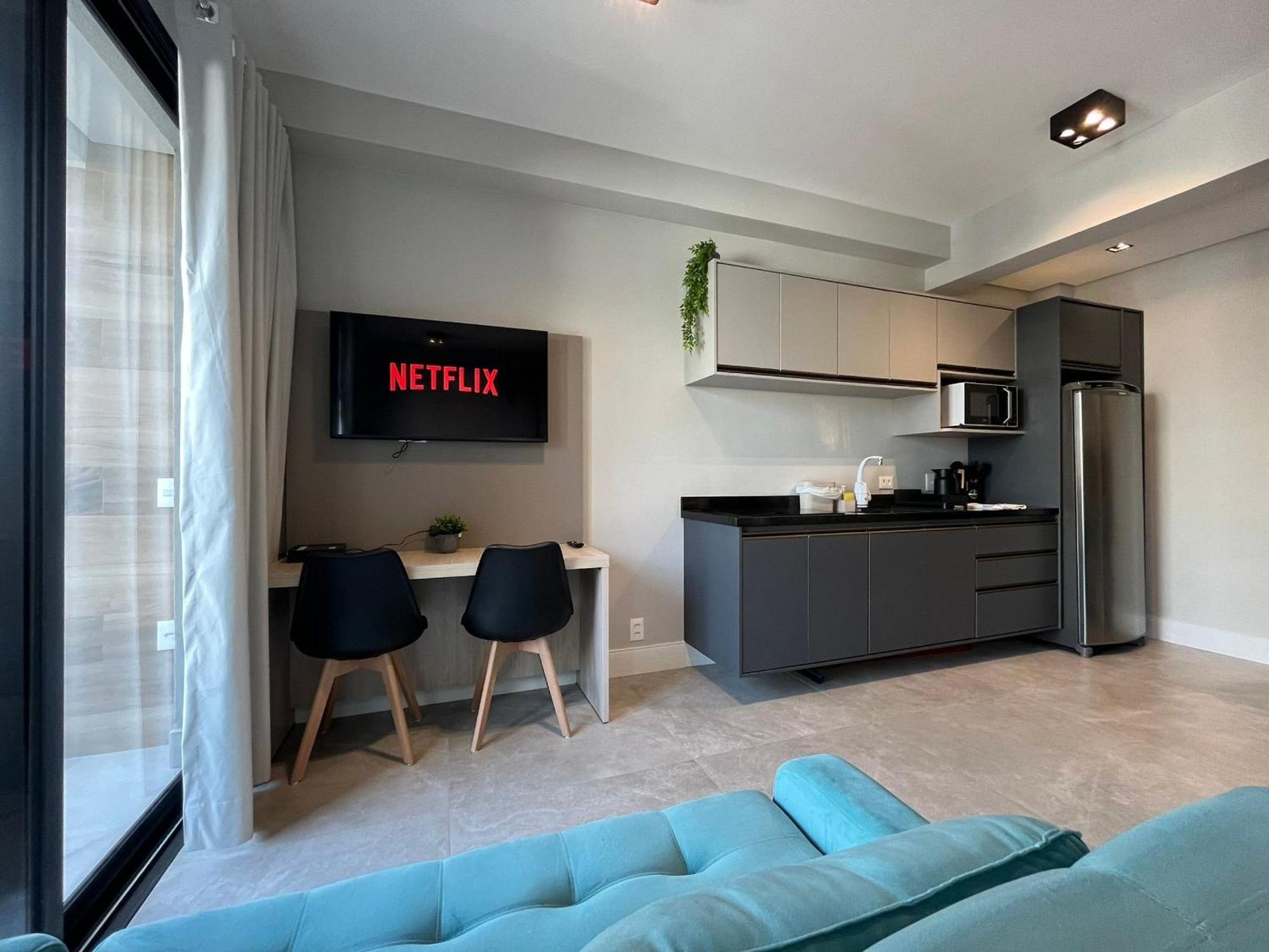 Madalena Com Ar Condicionado | Delfhy Apartemen Sao Paulo