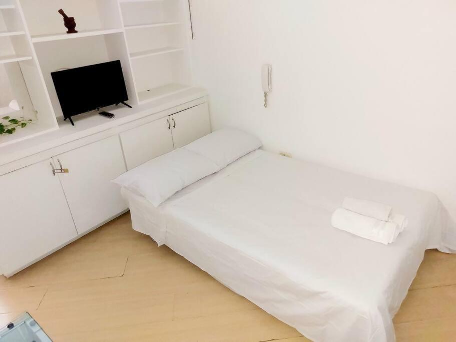Căn hộ 45 Casa Da Vovo Av Paulista X Metro Brigadeiro Pro Matre Wifi 300 *