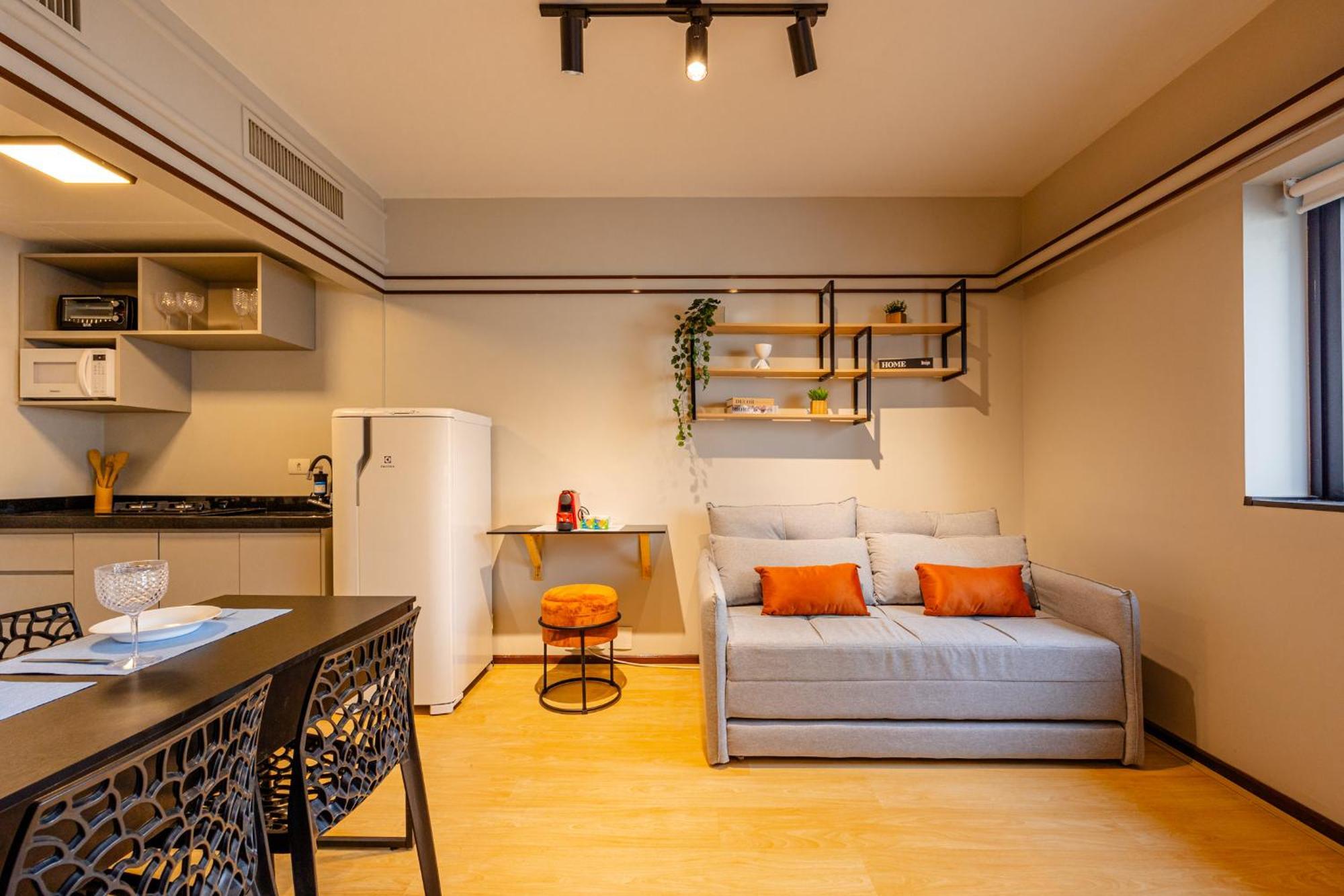 Easy Star - Flat Classico No Coracao Do Jardim Paulista - Hp01i
