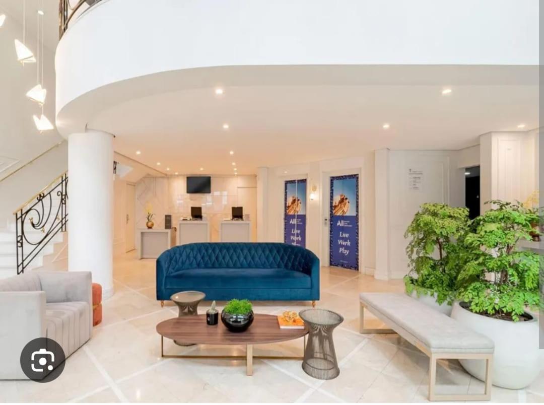 Em Moema - Flat Executivo Prox Ao Aeroporto E Shopping Ibirapuera *