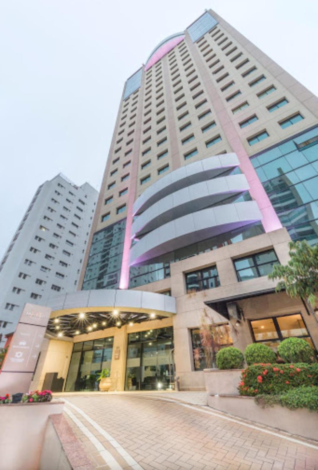 Em Moema - Flat Executivo Prox Ao Aeroporto E Shopping Ibirapuera *