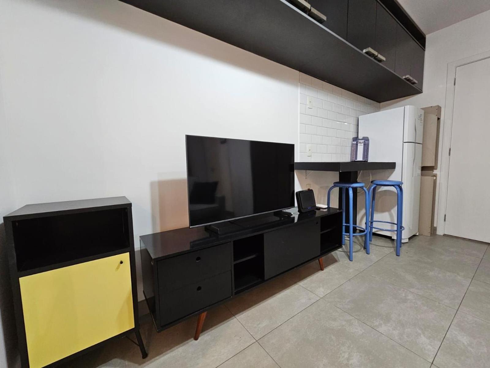 No Brooklin P/ 4 Pessoas Com Garagem. *