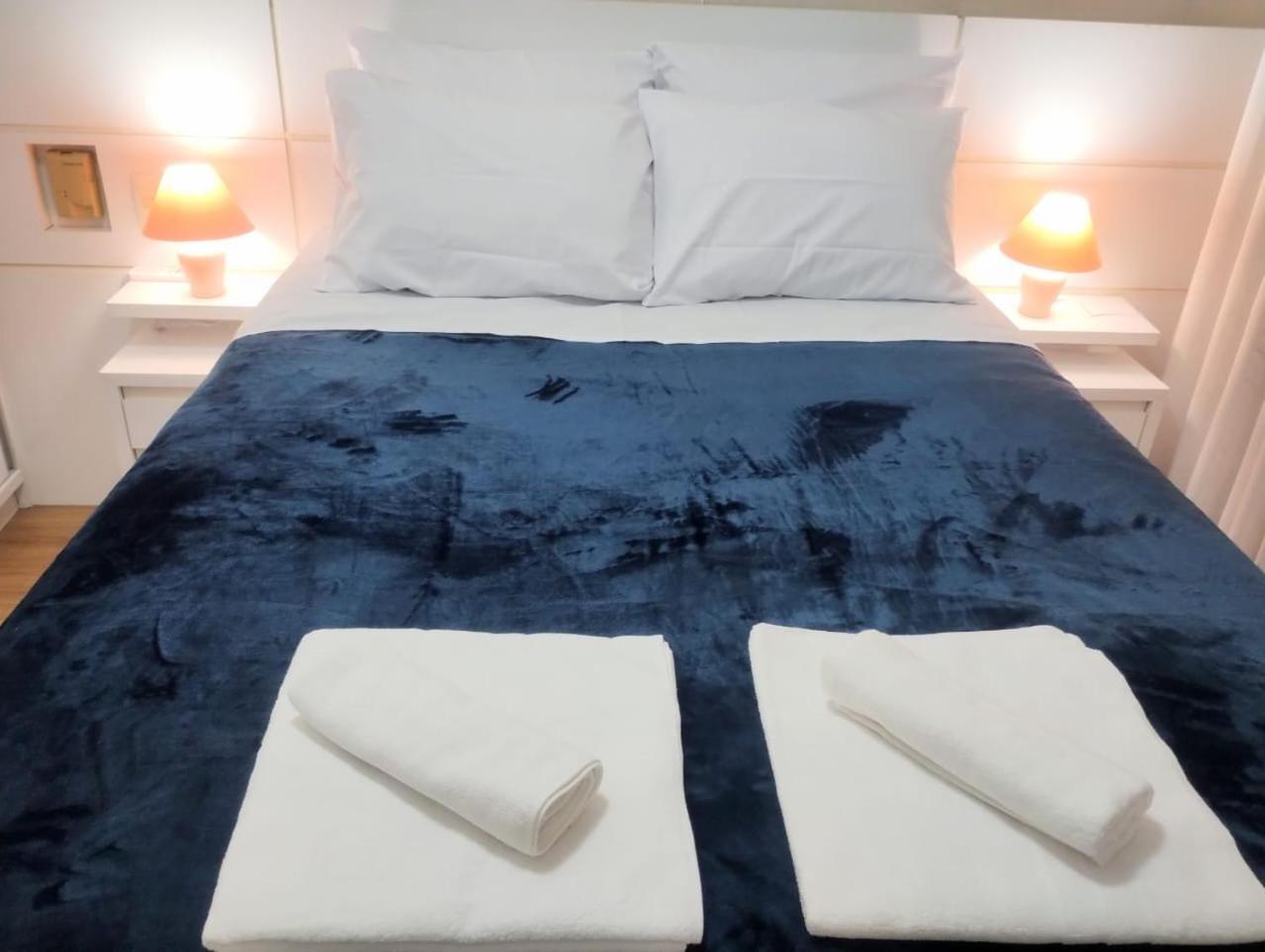 Em Moema - Flat Executivo Prox Ao Aeroporto E Shopping Ibirapuera *
