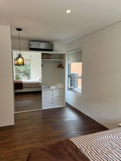 Apto 2 Av Luis C Berrini Apartment