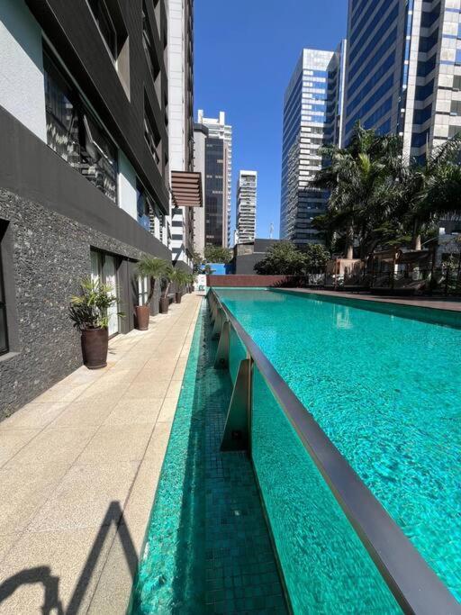Apto 2 Av Luis C Berrini Apartment *