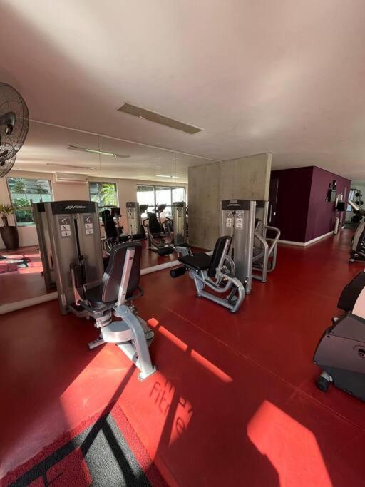 Apartment Apto 2 Av Luis C Berrini *