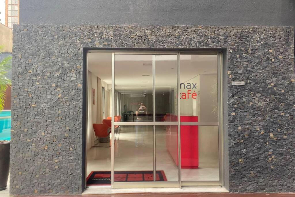 Apartment Apto 2 Av Luis C Berrini *