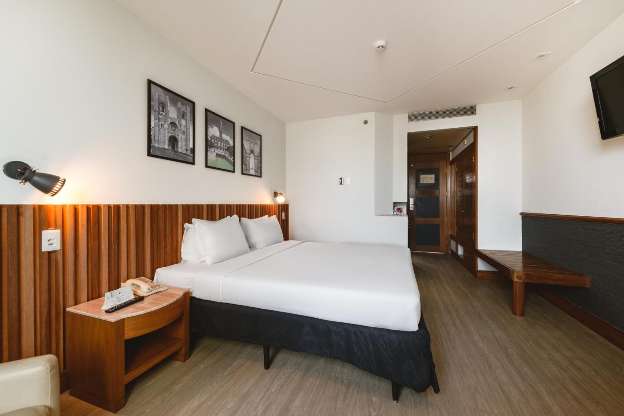 Otel Pestana 4*