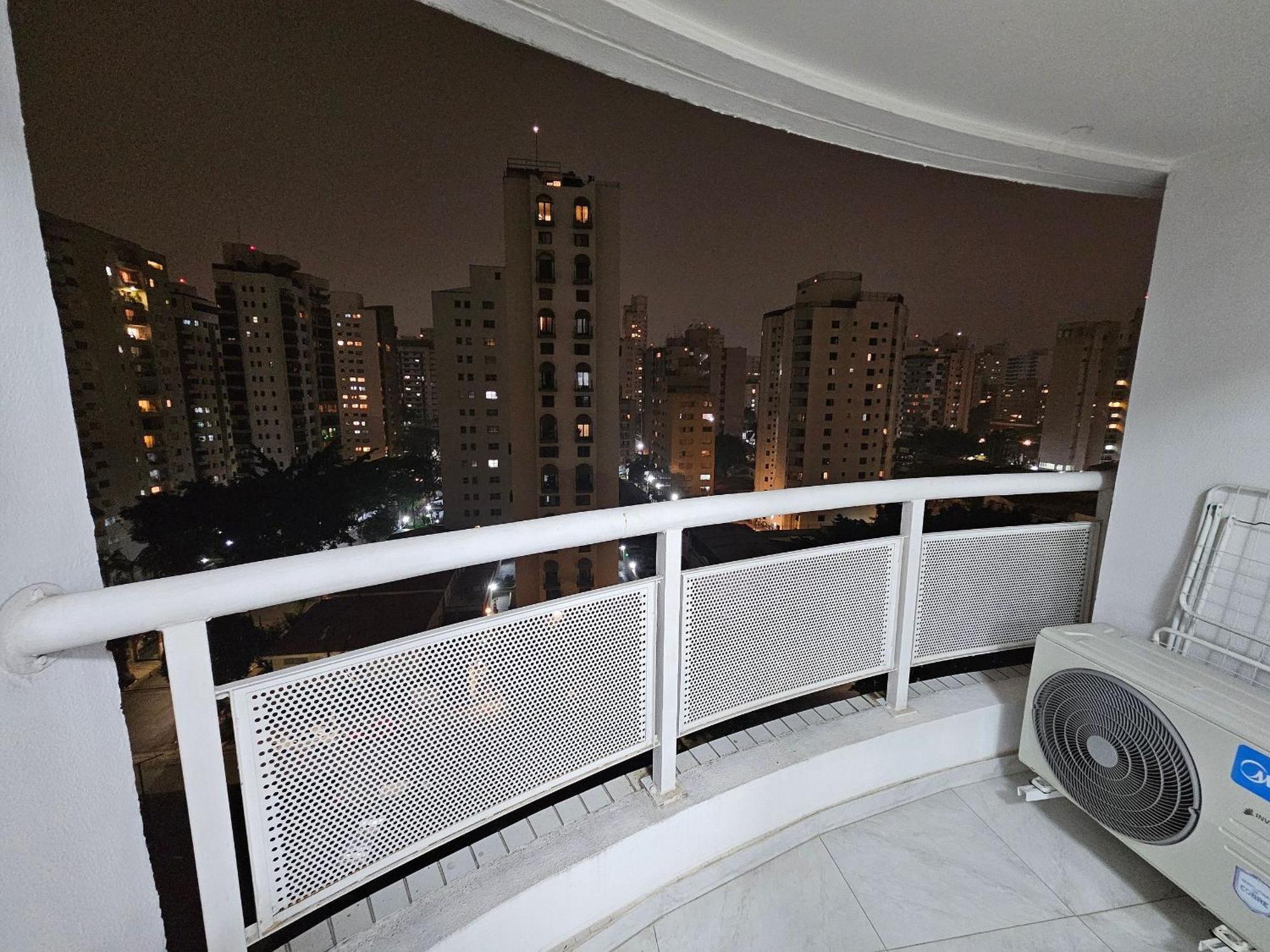 Flat The Palace Com Sala E Cozinha