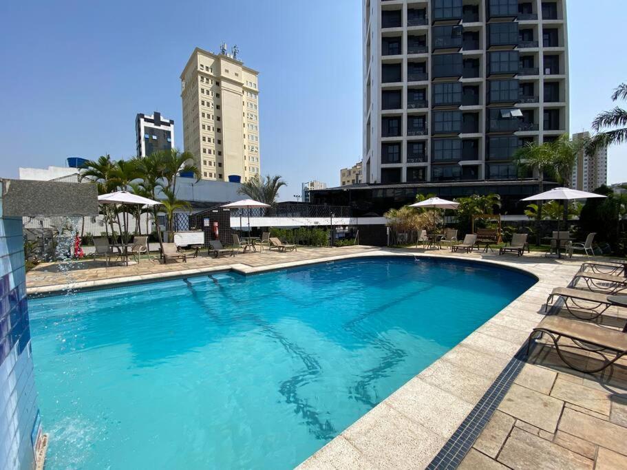 Flat Club Perto Metro Santana Apartemen