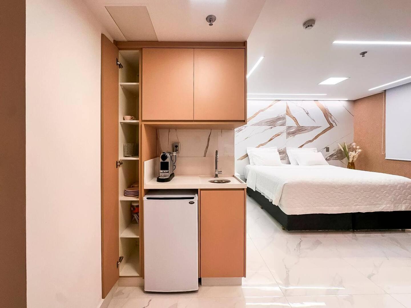 Khách sạn M N Flats - Flat Dentro Do Wi Av Ibirapuera 2927