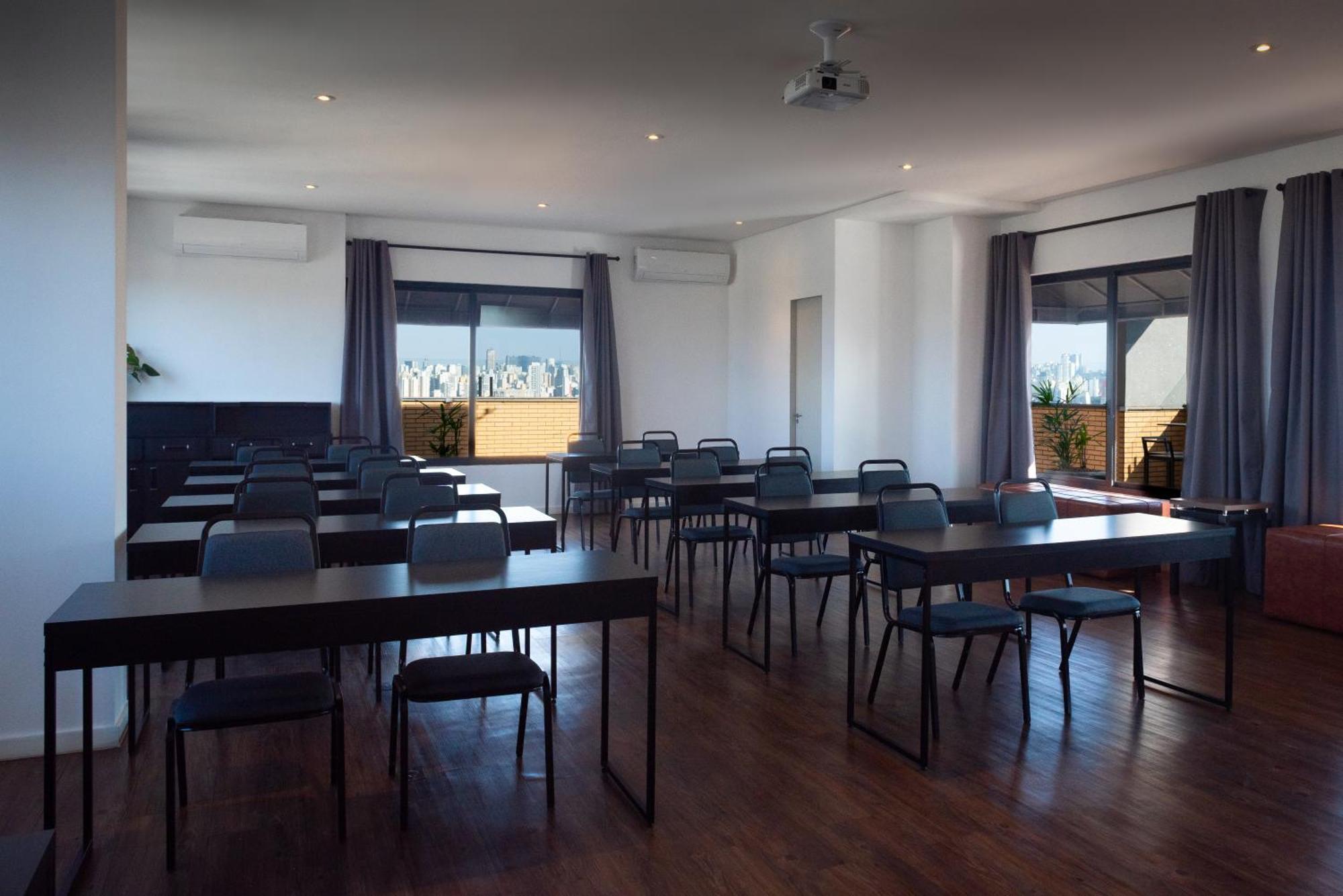 Intercity Anhembi Hotel