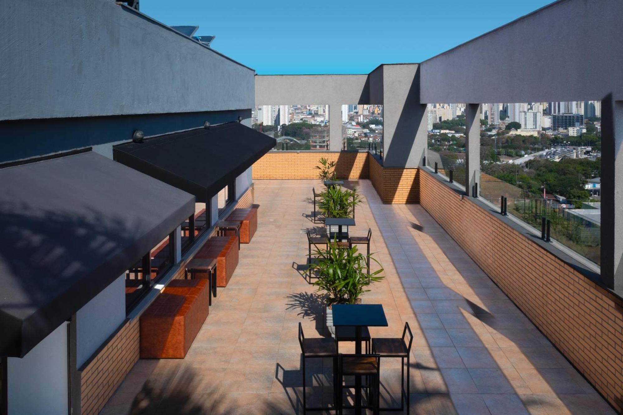 Hotel Intercity Anhembi 4*