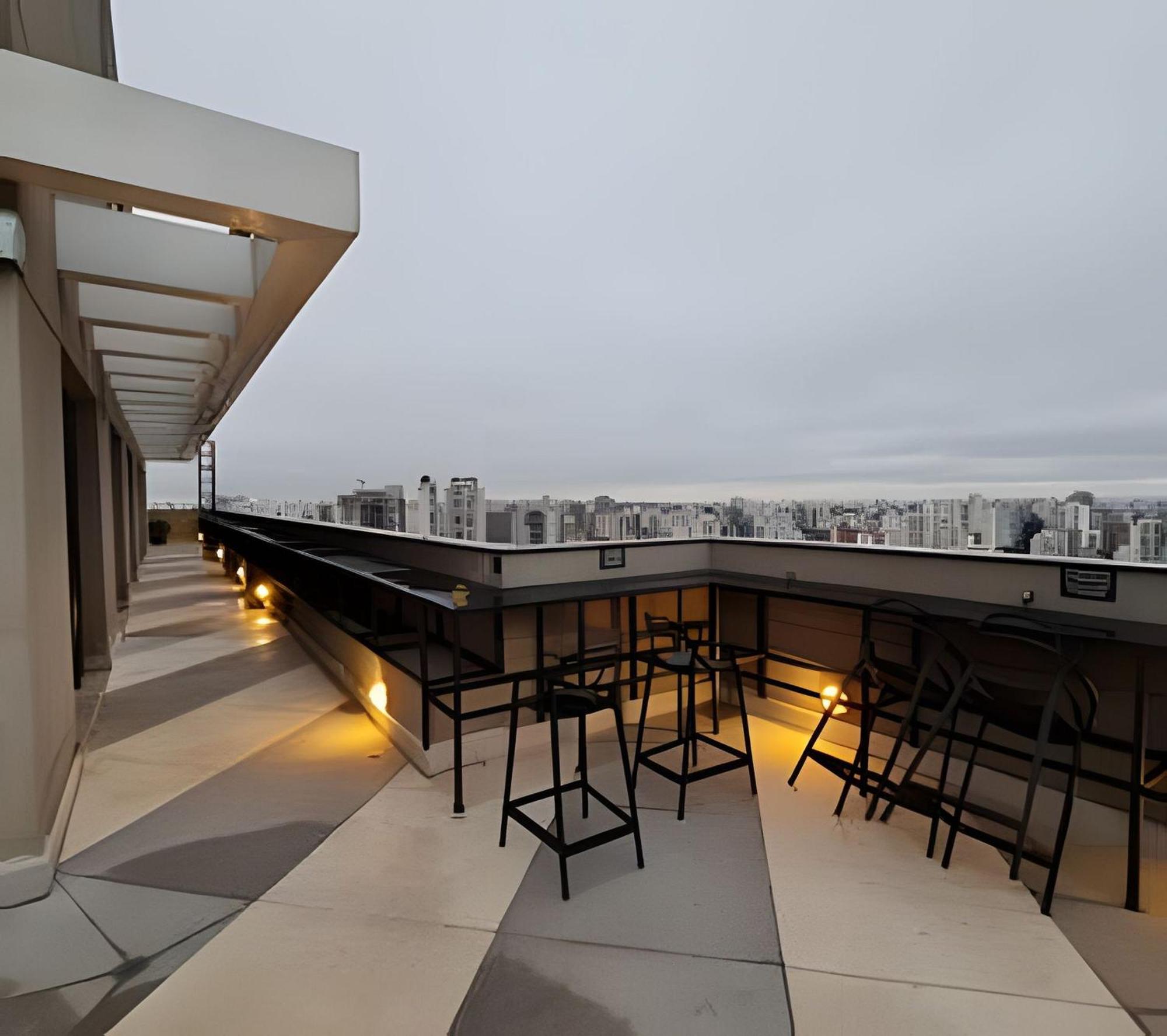 Apartemen Vn Humberto *