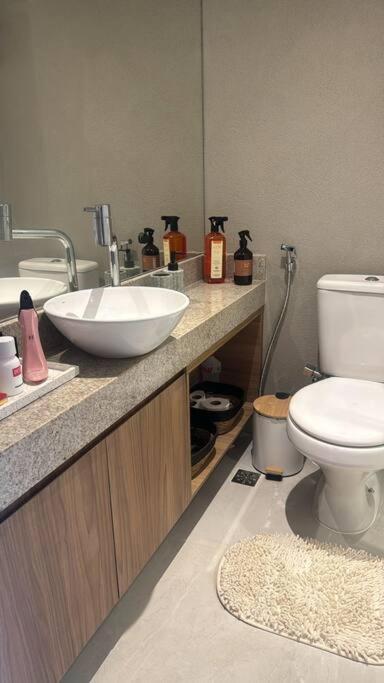 Lindo Apto Studio Na R Augusta Para 3 Pessoas, Com Estacionamento! Apartment *