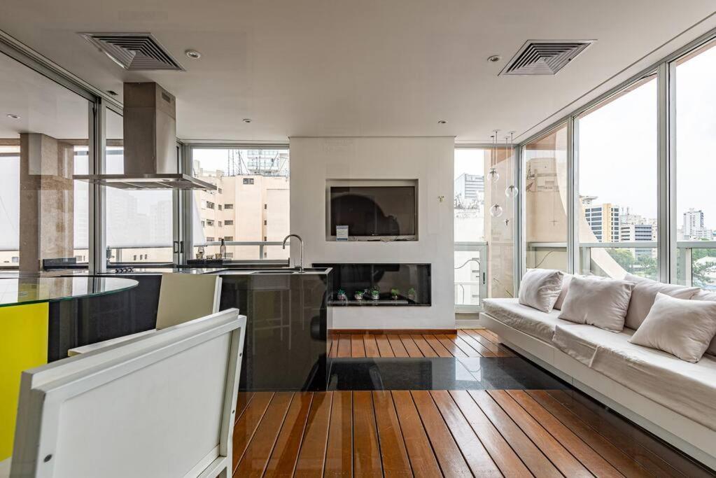 Lindo Apto Studio Na R Augusta Para 3 Pessoas, Com Estacionamento! Apartment *