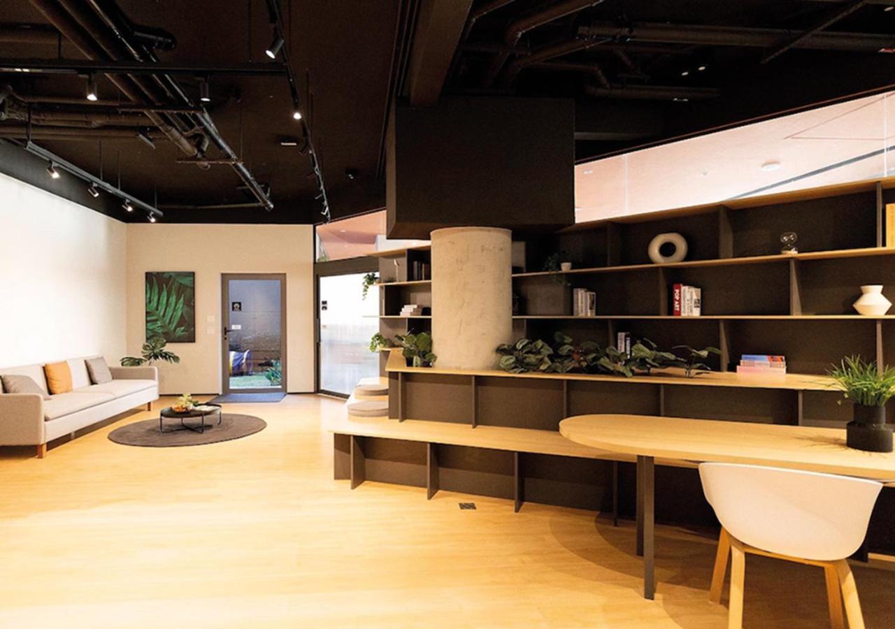 Becker Next To Allianz Park High Speed Wifi Pet Friendly