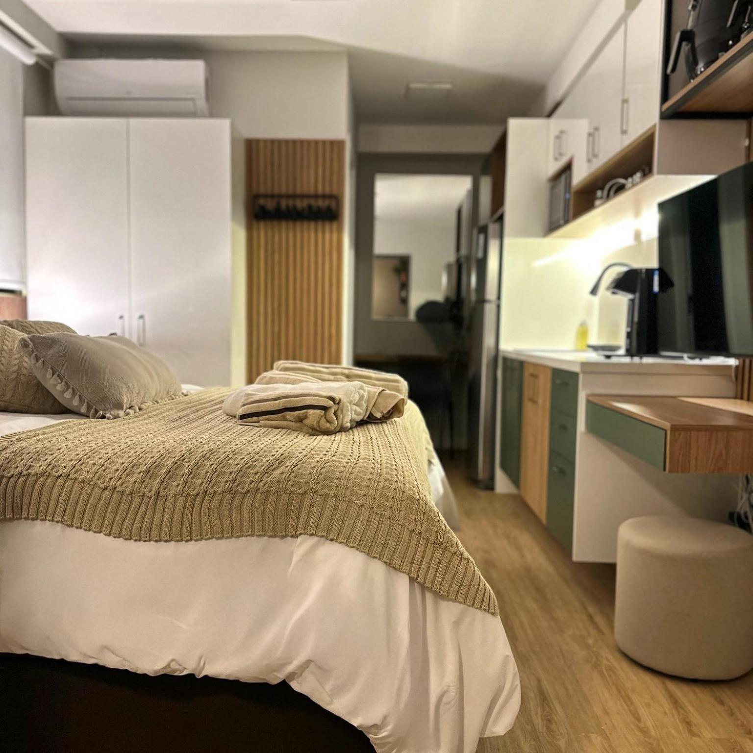 Căn hộ Becker Next To Allianz Park High Speed Wifi Pet Friendly *